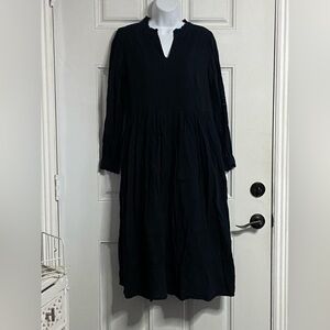 T31a- J. CREW Black Swiss Dot PIN TUCK Ruffle Midi Dress